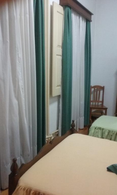 Pensao Avenida Hotel Penacova Bagian luar foto