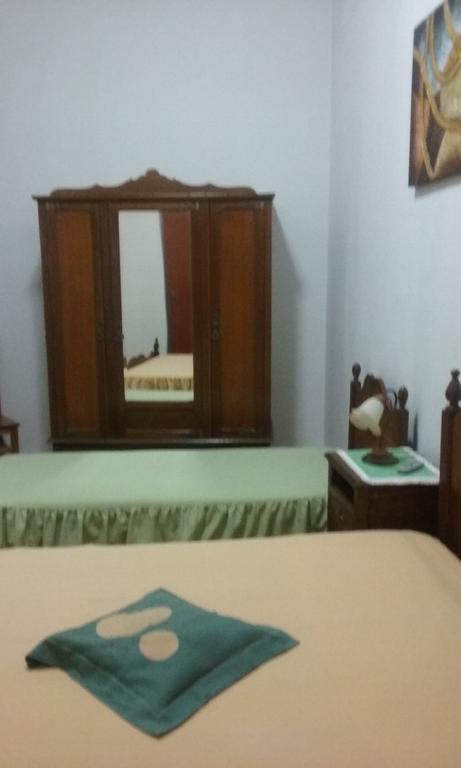 Pensao Avenida Hotel Penacova Ruang foto